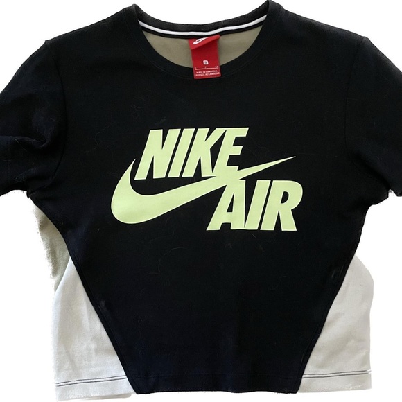 Nike Air Cropped Black & Neon T-Shirt ✔️ - Picture 3 of 4